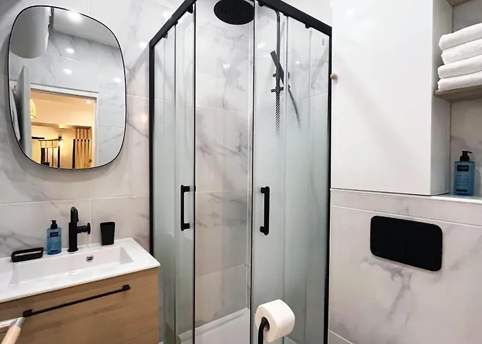 Appartement Urbanflat 178 - De 2 *